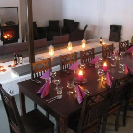 Hotel Tuhannen Tarinan Talo 3*