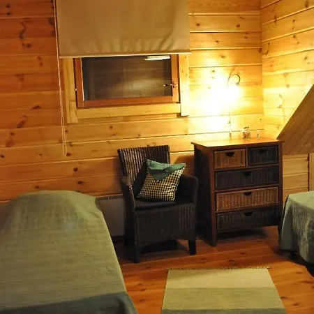 Hotel Tuhannen Tarinan Talo Kannuskoski