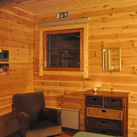 Hotelli Tuhannen Tarinan Talo